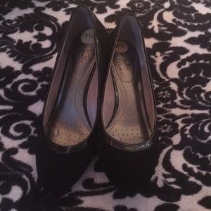 Black wedges brand new size 71/2